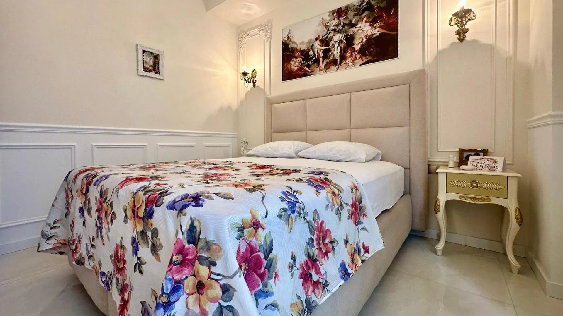 Luxurious Style Colorful Apartment In Saburtalo Tbilisi