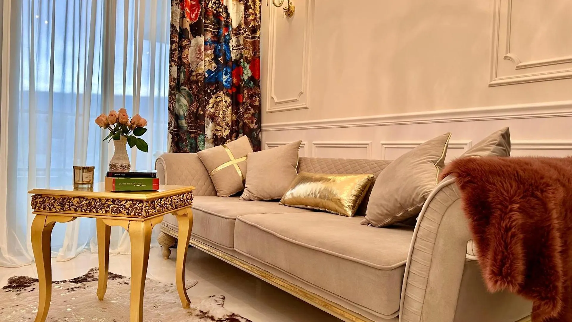 Luxurious Style Colorful Apartment In Saburtalo Τυφλίδα Γεωργία