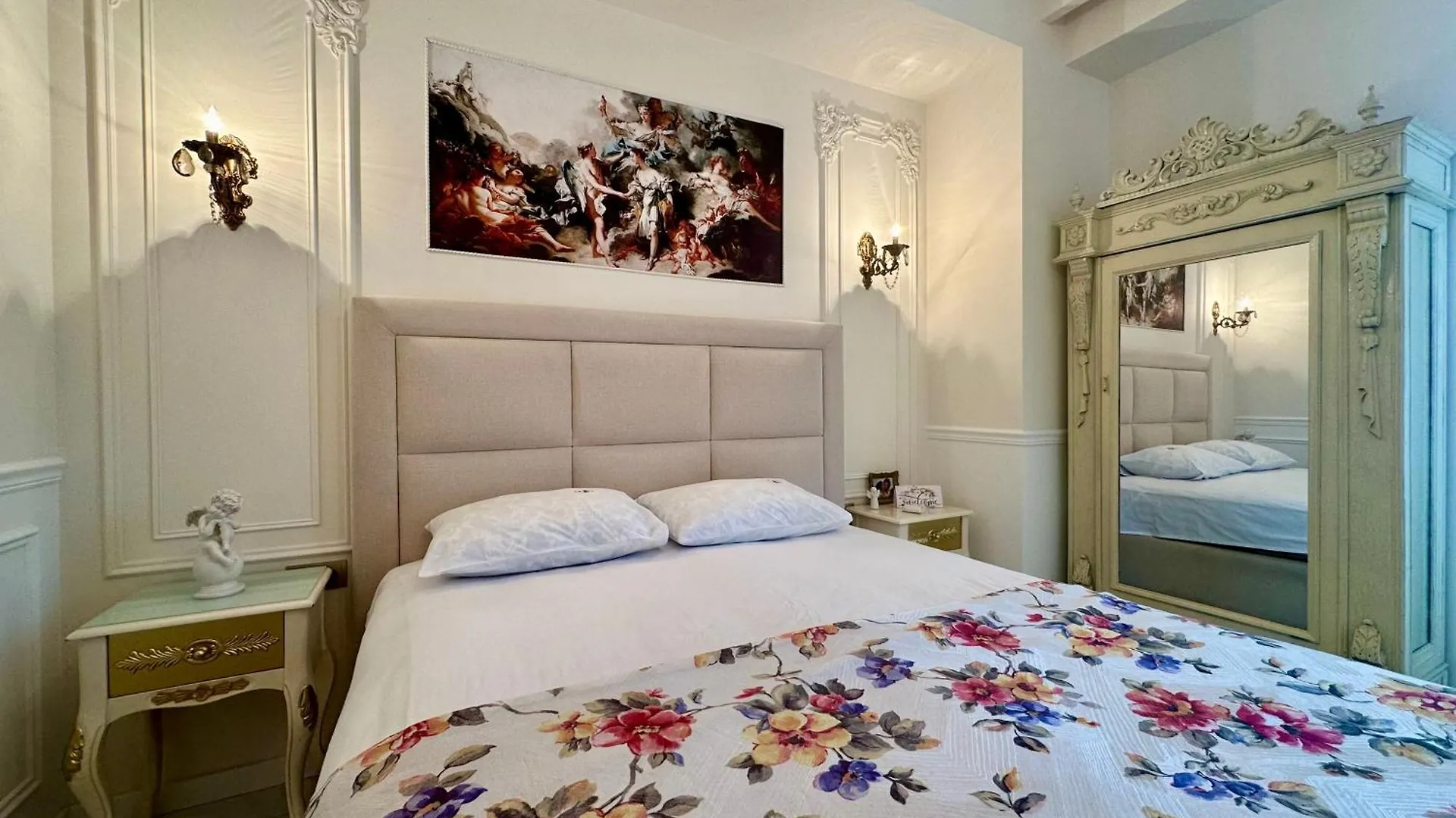 Luxurious Style Colorful Apartment In Saburtalo Τυφλίδα Γεωργία